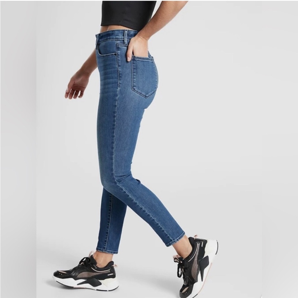 Athleta Sculptex Ultra Skinny Denim Mid-Rise Jeans